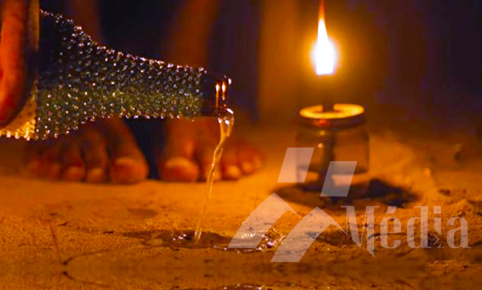 La libation, une communion avec le monde invisible – íí-média